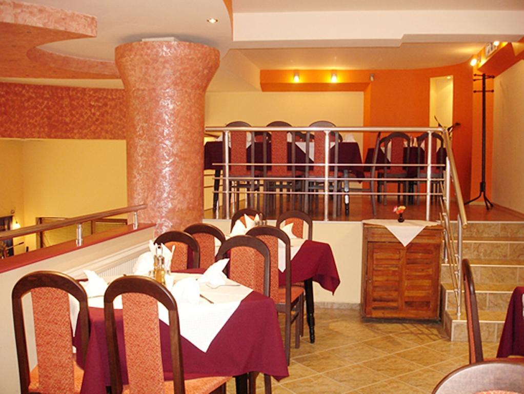 Hotel Restaurant Vodenitsata เบอร์โควิทซา ภายนอก รูปภาพ