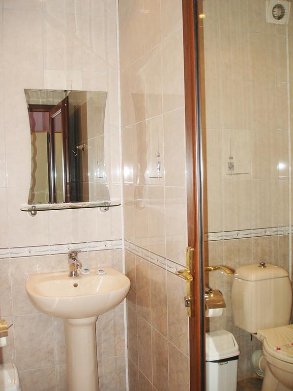 Hotel Restaurant Vodenitsata เบอร์โควิทซา ภายนอก รูปภาพ