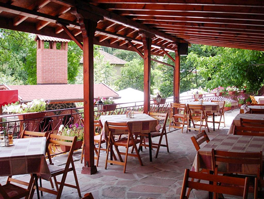 Hotel Restaurant Vodenitsata เบอร์โควิทซา ภายนอก รูปภาพ