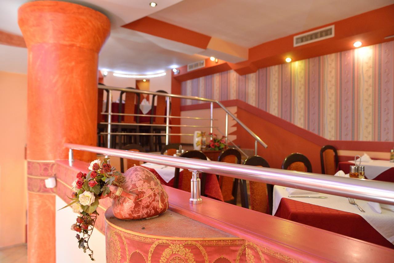 Hotel Restaurant Vodenitsata เบอร์โควิทซา ภายนอก รูปภาพ