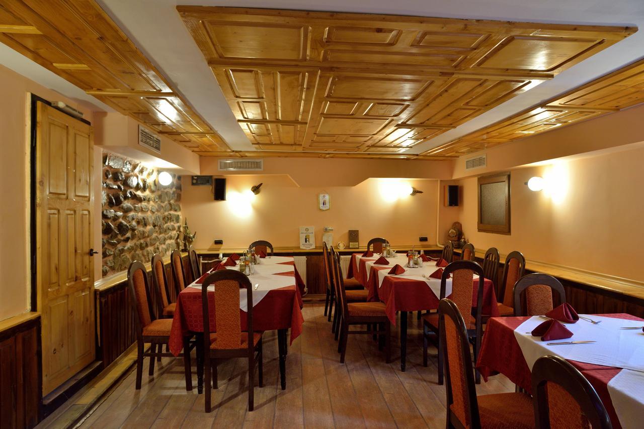 Hotel Restaurant Vodenitsata เบอร์โควิทซา ภายนอก รูปภาพ